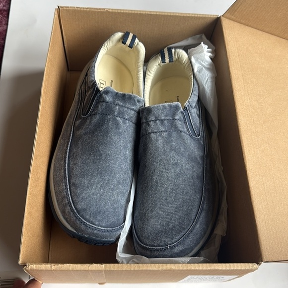 NWB L.L. Bean Women’s Denim look Boot Shoes / Clogs / loafers size 9 - Picture 2 of 11